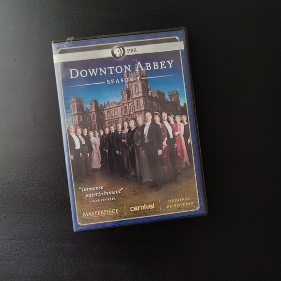 Downton Abbey DVDs | Seasons 1,2,3 - Picture 12 of 16
